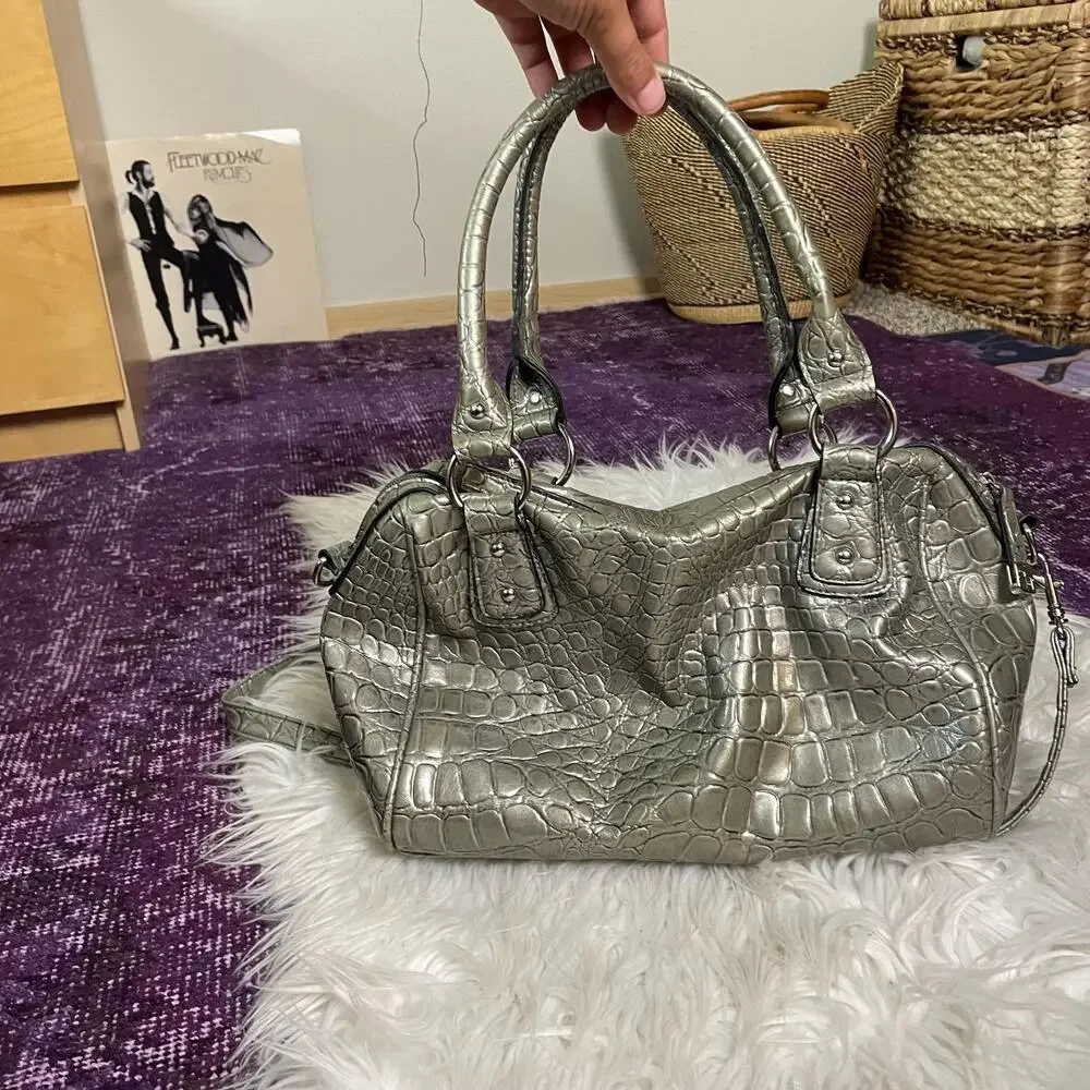 Y2K vintage 2000s silver croc handbag mcbling music video vixen rockstar
